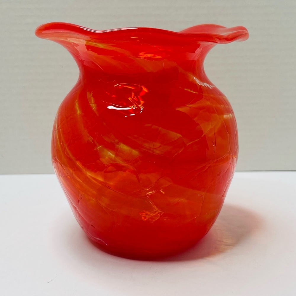 💥Clearance💥 Vibrant Orange Glass Vase